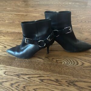 Michael Kors Ankle Bootie